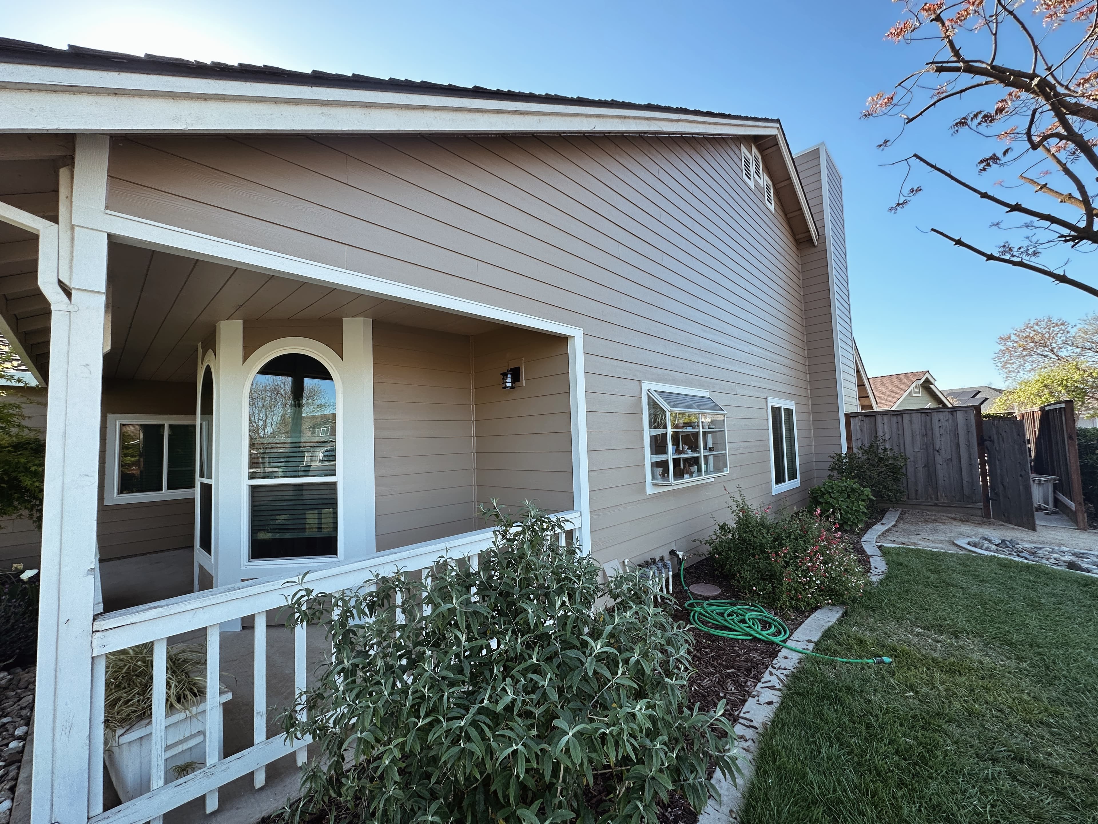 Professional residential lap siding installation in Sacramento, CA - NorCal Exteriors exterior contractor