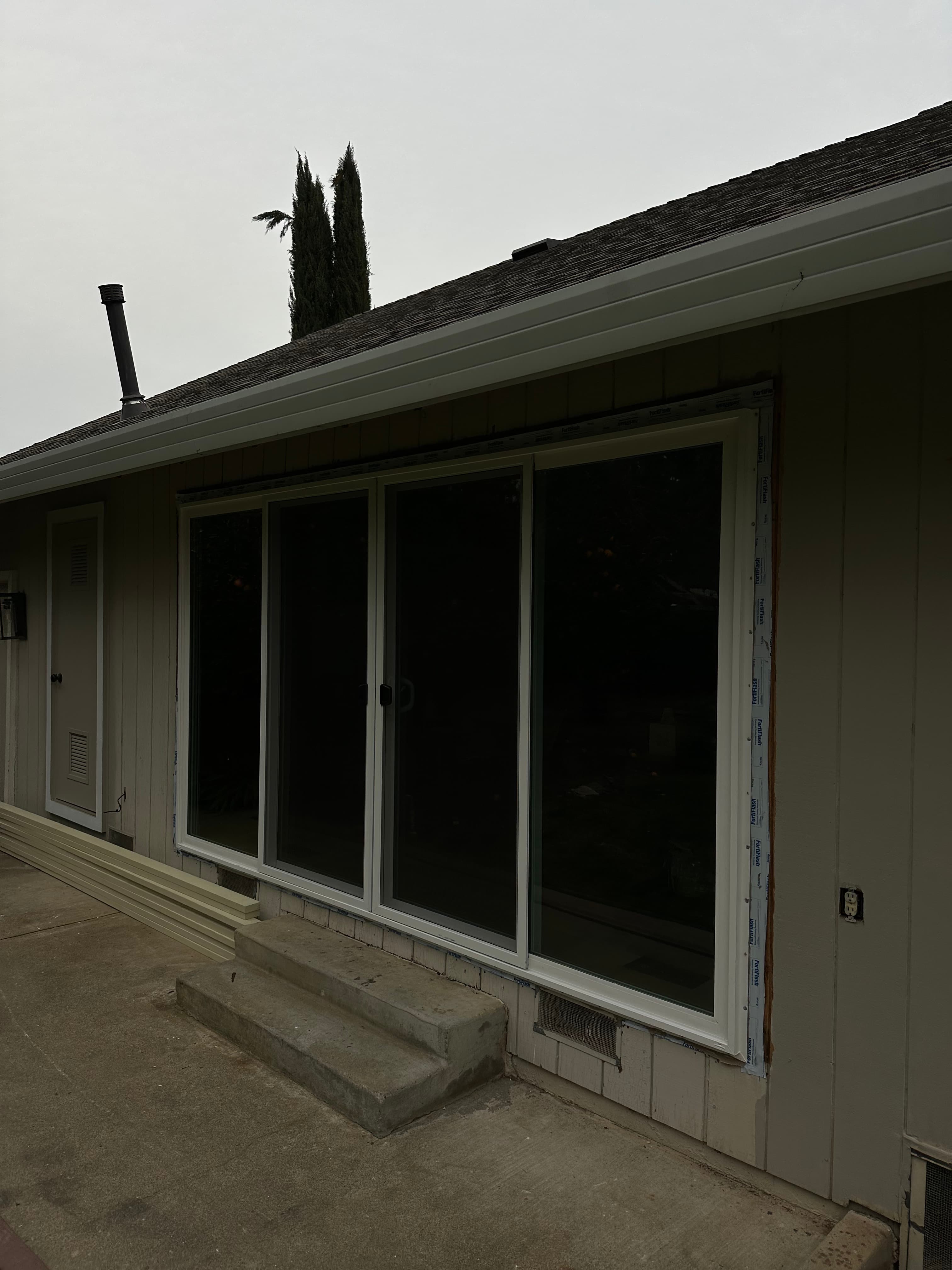 Window installation rough opening with flashing tape in Sacramento, CA by NorCal Exteriors